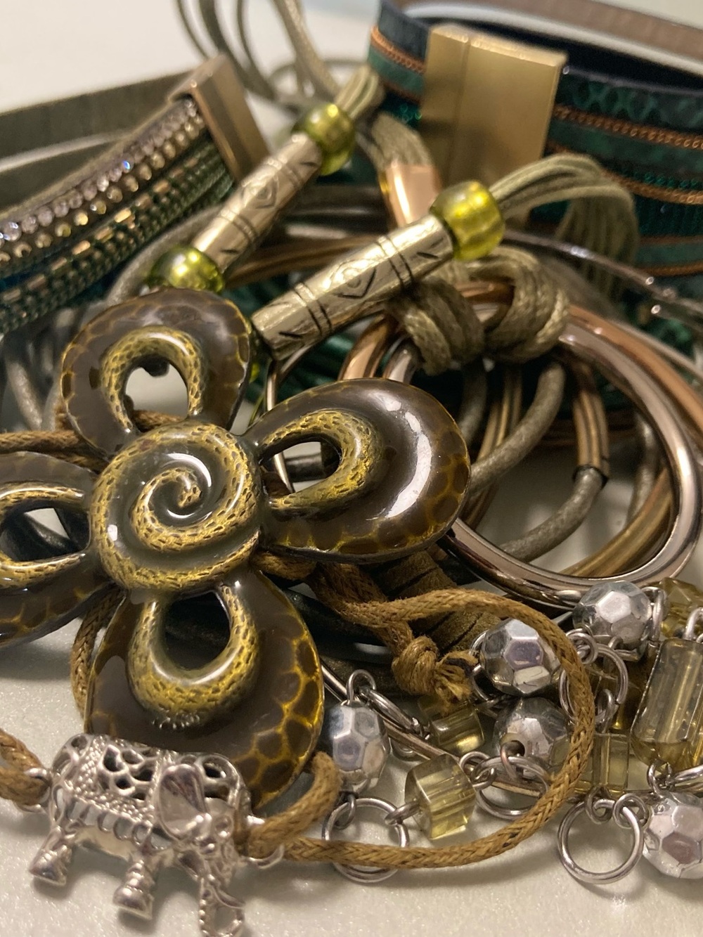 Mixed lot jewelry earthy tone Necklace bracelet earring 22pc bundle - Picture 2 of 8
